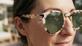 Izipizi Sun #M Light Tortoise Ģenerēts attēls