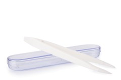 Lielas pincetes uzglabāšanas kastītē