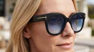 Tom Ford Beatrix-02 FT0613 01W 52 Ģenerēts attēls