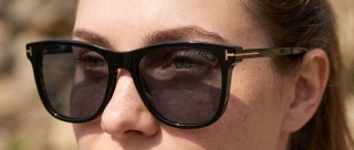 Tom Ford Sinatra FT1104 01A 53 Ģenerēts attēls